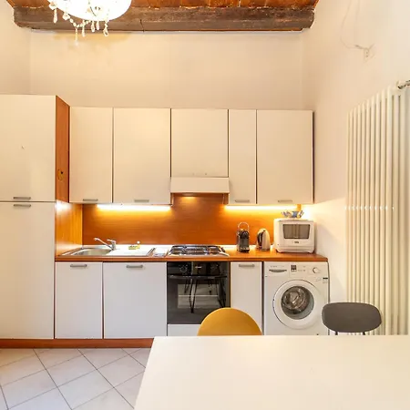 아파트 Luminoso Nel Centro Storico Di 코모