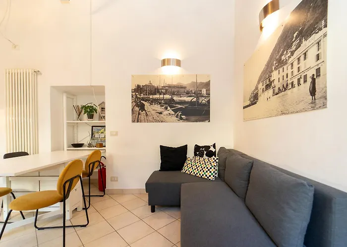 Apartamento Luminoso Nel Centro Storico Di Como